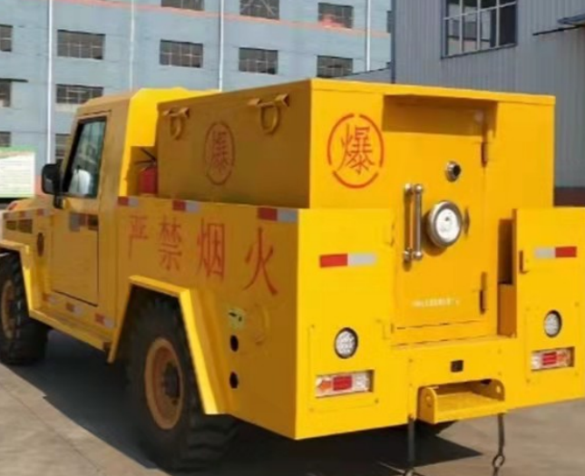 绿园爆破器材运输车专用功能